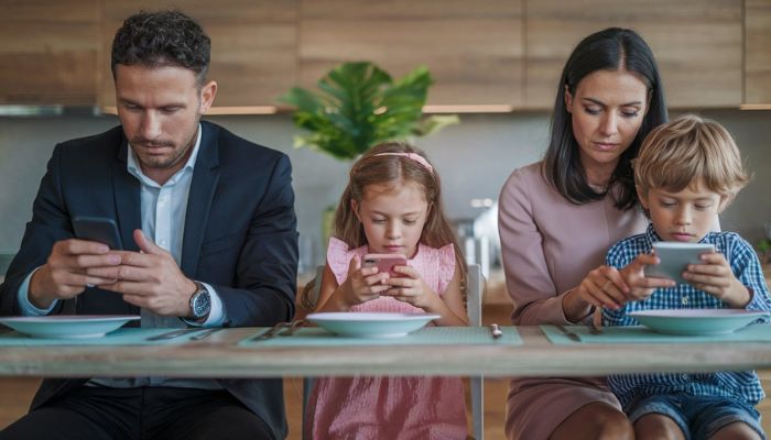 Pais e a Influência da Tecnologia nos Filhos